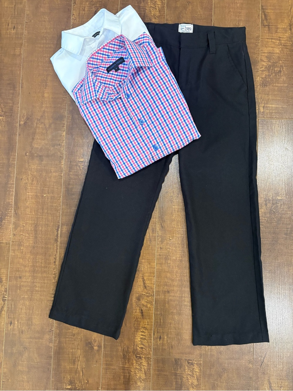 Black Dress Pants The children’s place & 2 dress shirts Kids Size 8